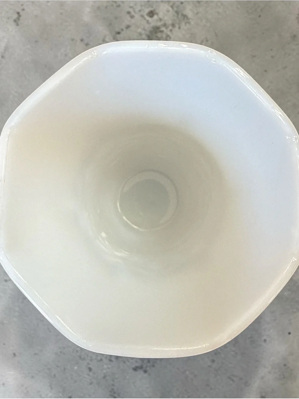 Vintage Hazel Atlas Milk Glass Starburst Vase MCM Scalloped Rim 5.75”